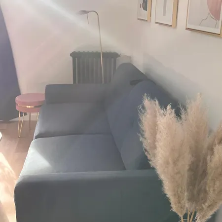 Le Quarante Cinq -4 *