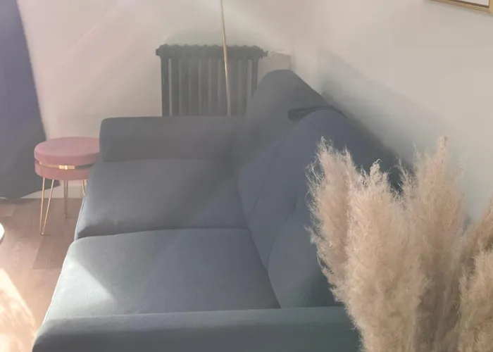 Le Quarante Cinq -4 *